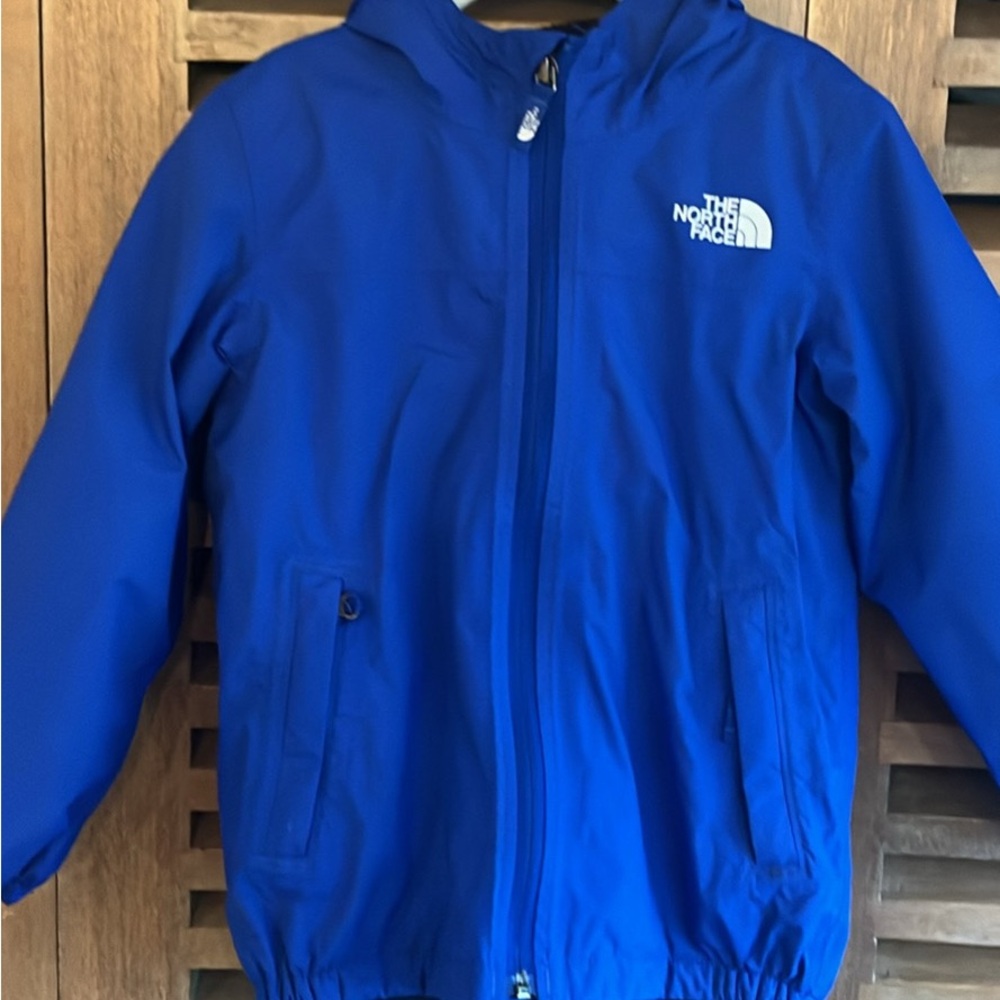 The North Face kid’s hooded rain jacket